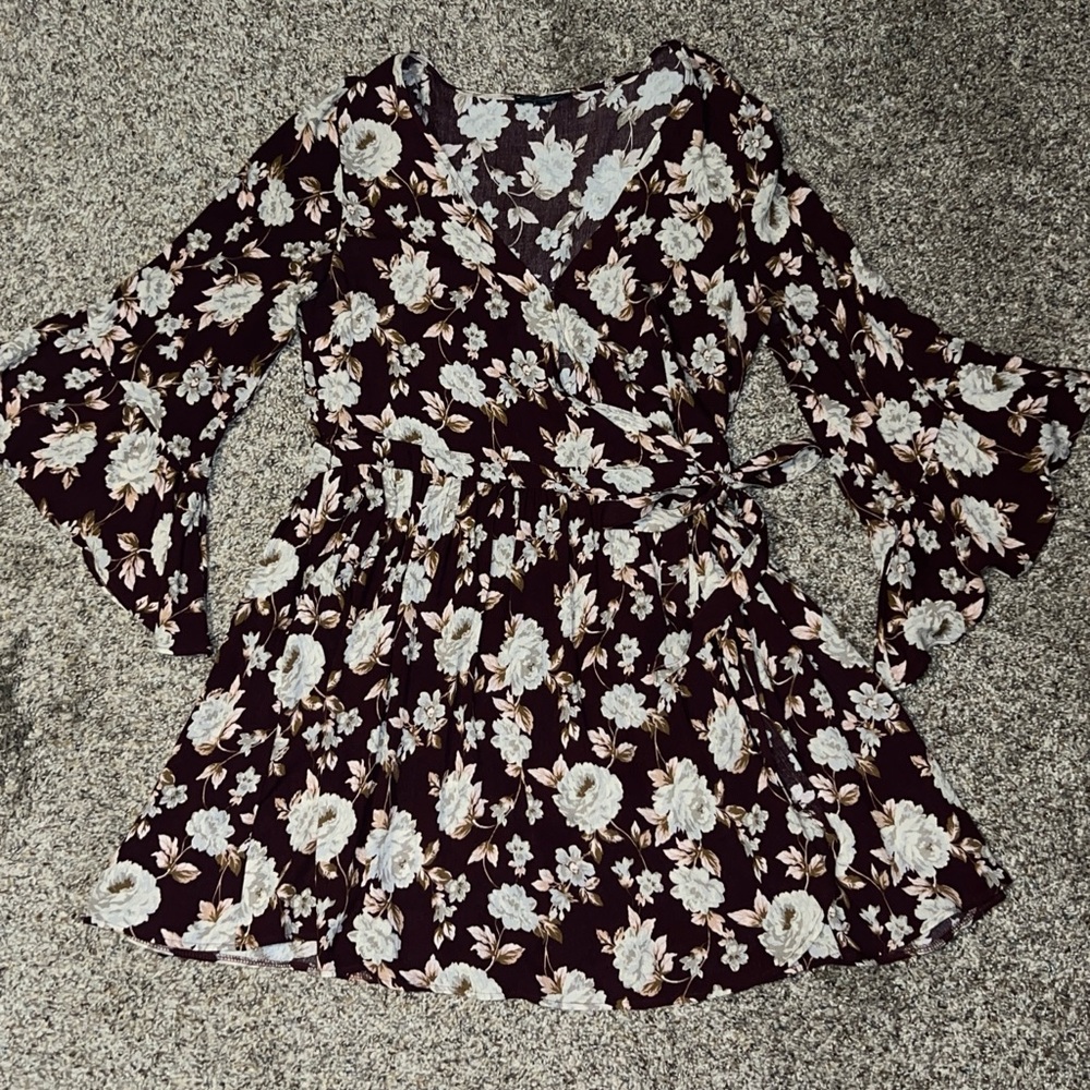 Anerican Eagle Floral Wrap Dress